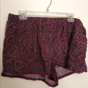 Patterned shorts